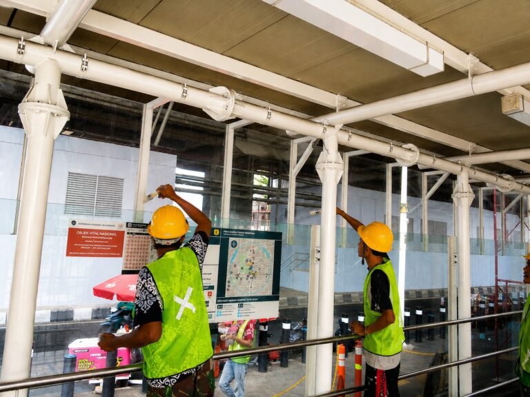 Pekerjaan Perawatan Prasarana Perkeretaapian